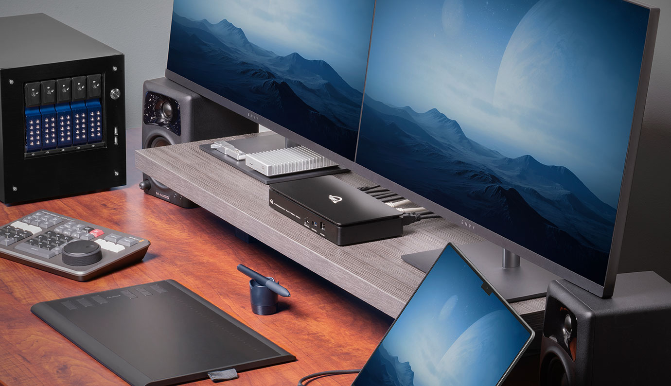 owc thunderbolt 5 dual 10gbe dock leftfacing fullframe lifestyle